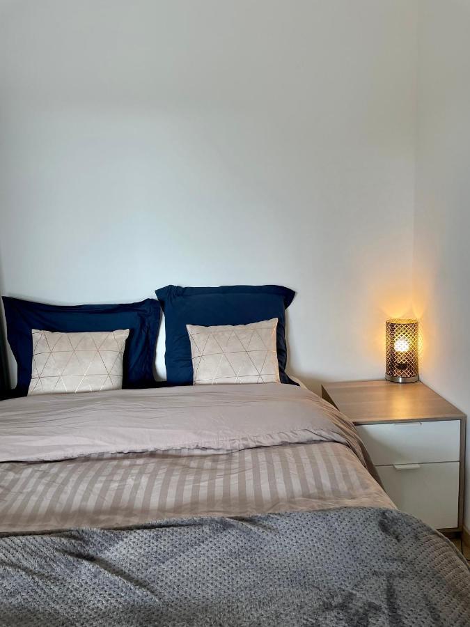 Appartement T2 Avec Parking โทนง-เลส์-แบงส์ ภายนอก รูปภาพ