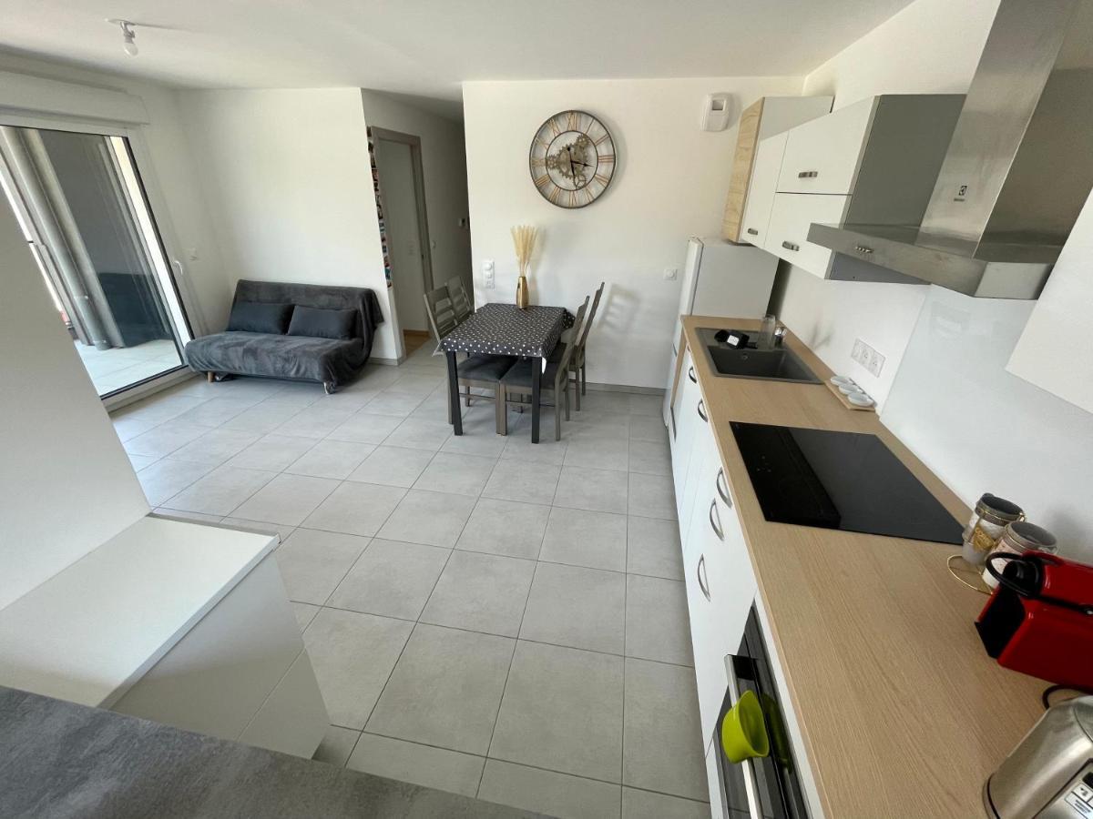 Appartement T2 Avec Parking โทนง-เลส์-แบงส์ ภายนอก รูปภาพ